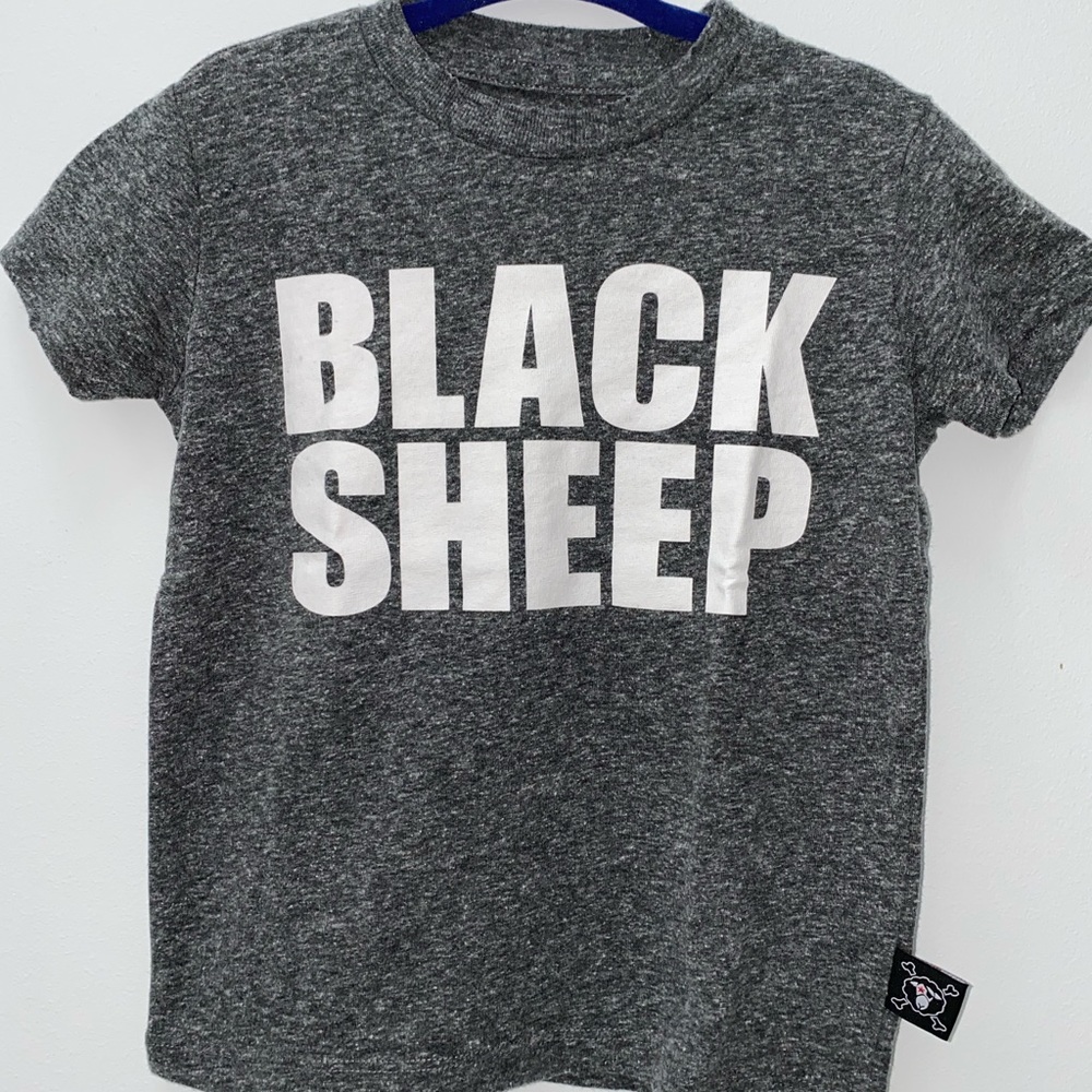 Nununu tshirt size 2-3 years
